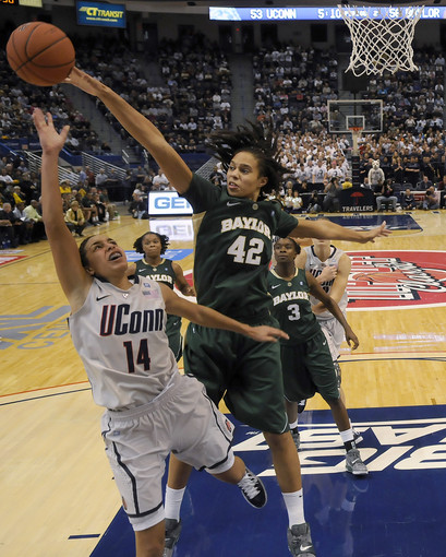 Griner blocks UConn guard Bria Hartley